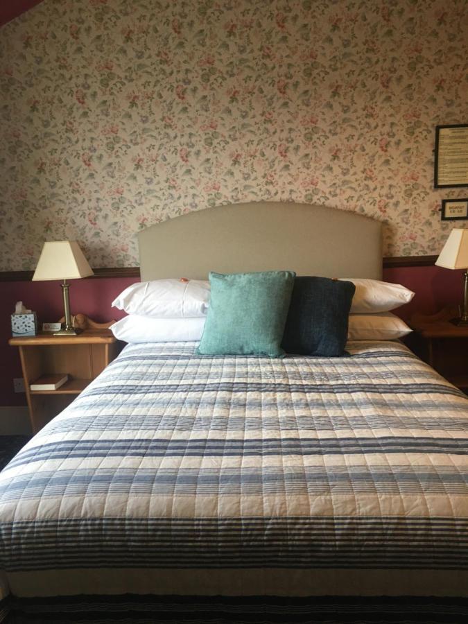 Regency House Bed & Breakfast Walton-on-the-Naze Exterior photo